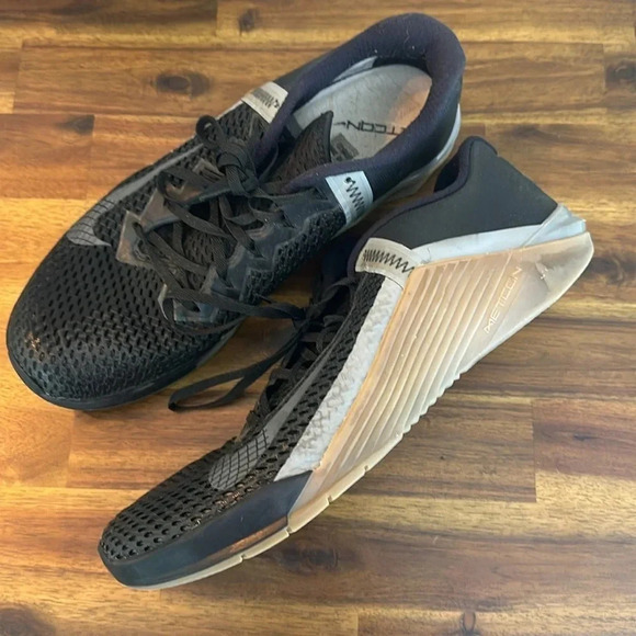 Nike Metcon 6 black iron grey gum sole size 11.5 EUC - Picture 3 of 5